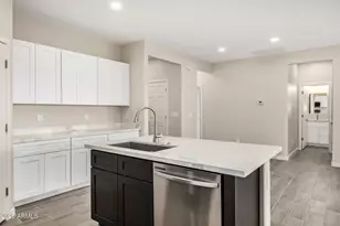 16022 S Naviska Rd, Arizona City, AZ 85123 - Photo 8