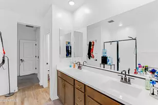 10220 N 49th Ave, Glendale, AZ 85302 - Photo 20