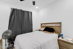 10220 N 49th Ave, Glendale, AZ 85302 - Photo 12