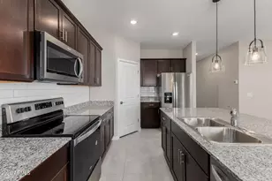 1915 S 241st Dr, Buckeye, AZ 85326 - Photo 8