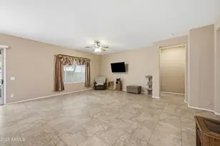 12171 W Locust Ln, Avondale, AZ 85323 - Photo 10