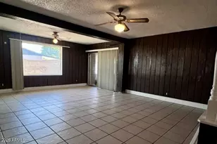 4148 W Caron St, Phoenix, AZ 85051 - Photo 8