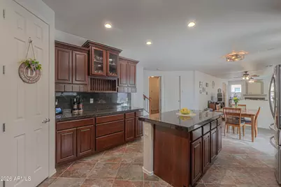 17842 N Kari Lane, Maricopa, AZ 85139 - Photo 12
