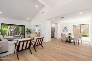 9255 N 100th Pl, Scottsdale, AZ 85258 - Photo 14