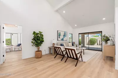 9255 N 100th Place, Scottsdale, AZ 85258 - Photo 2