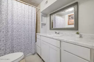 9635 N 14th Ave, Phoenix, AZ 85021 - Photo 16