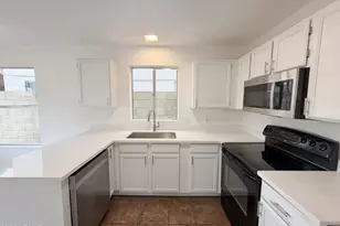 4058 W Chama Dr, Glendale, AZ 85310 - Photo 2