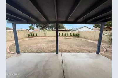 4058 W Chama Drive, Glendale, AZ 85310 - Photo 6