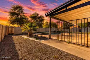 9022 N 18th Dr, Phoenix, AZ 85021 - Photo 42