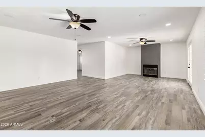 9022 N 18th Drive, Phoenix, AZ 85021 - Photo 8