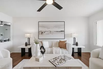 10733 W Hutton Drive, Sun City, AZ 85351 - Photo 16