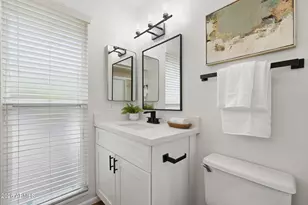 10733 W Hutton Dr, Sun City, AZ 85351 - Photo 34