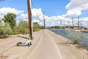 7436 E Chaparral Rd, Scottsdale, AZ 85250 - Photo 30