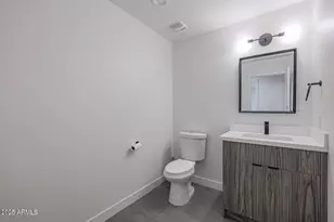 2651 N 71st Pl, Scottsdale, AZ 85257 - Photo 18