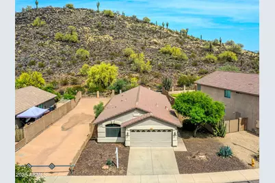 2238 E Heston Drive, Phoenix, AZ 85024 - Photo 2