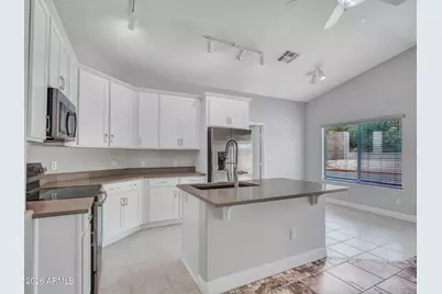 2238 E Heston Drive, Phoenix, AZ 85024 - Photo 12