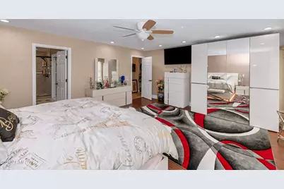 1331 W Beck Lane, Phoenix, AZ 85023 - Photo 12