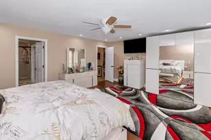 1331 W Beck Ln, Phoenix, AZ 85023 - Photo 12