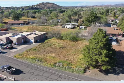 3980 E Valley Lane #32, Rimrock, AZ 86335 - Photo 2