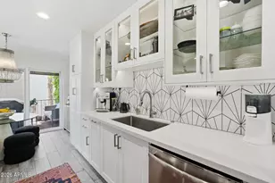 4916 N 73rd St, Scottsdale, AZ 85251 - Photo 8