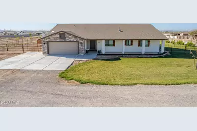 22547 W Pecan Road, Buckeye, AZ 85326 - Photo 2