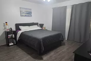 6427 W Cordes Rd, Phoenix, AZ 85043 - Photo 12