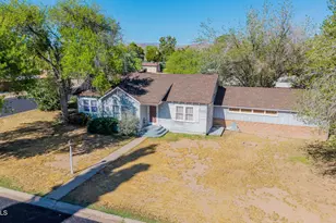 213 S Mesquite St, Wickenburg, AZ 85390 - Photo 1