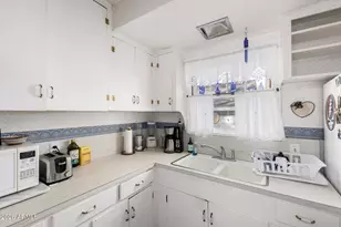 213 S Mesquite St, Wickenburg, AZ 85390 - Photo 12