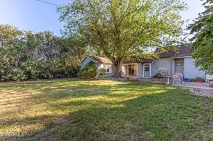 213 S Mesquite St, Wickenburg, AZ 85390 - Photo 2