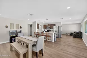 3235 S Allred Dr, Tempe, AZ 85282 - Photo 16