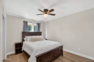 3235 S Allred Dr, Tempe, AZ 85282 - Photo 32