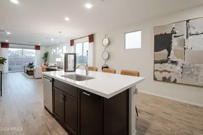 14654 W Surrey Drive, Surprise, AZ 85379 - Photo 6