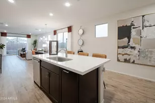 14654 W Surrey Dr, Surprise, AZ 85379 - Photo 6