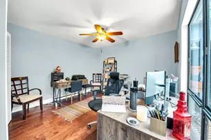 1605 E Candlestick Dr, Tempe, AZ 85283 - Photo 6