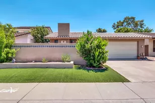 1605 E Candlestick Dr, Tempe, AZ 85283 - Photo 1