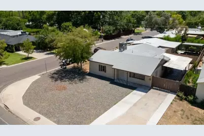 1239 E Highland Avenue #A, Phoenix, AZ 85014 - Photo 8