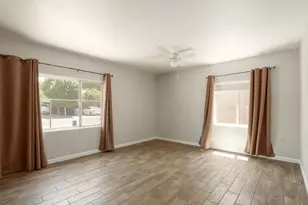 1239 E Highland Ave, Phoenix, AZ 85014 - Photo 24