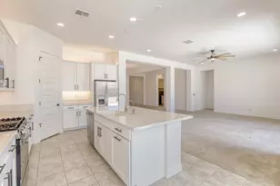 8723 W Vista Ave, Glendale, AZ 85305 - Photo 6