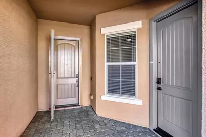 8723 W Vista Avenue, Glendale, AZ 85305 - Photo 1