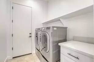 8723 W Vista Ave, Glendale, AZ 85305 - Photo 38