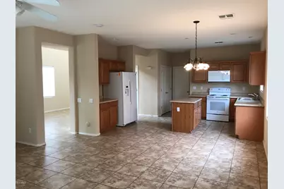 11713 W Lincoln Street, Avondale, AZ 85323 - Photo 4