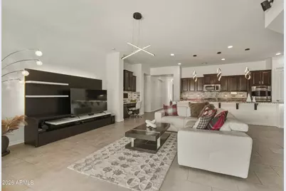 21080 N 76th Avenue, Glendale, AZ 85308 - Photo 14