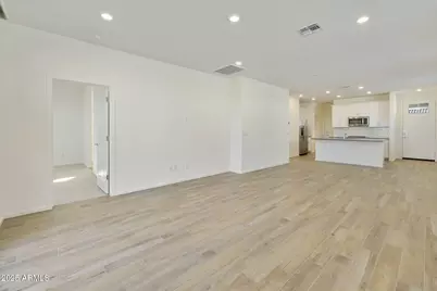 13235 N 145th Lane, Surprise, AZ 85379 - Photo 16