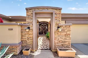 42229 N Astoria Way, Anthem, AZ 85086 - Photo 4