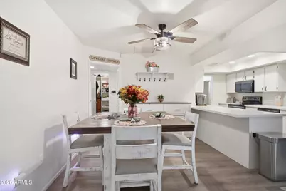 18622 N Mica Drive, Sun City West, AZ 85375 - Photo 10