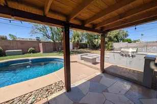 2314 N 64th Pl, Scottsdale, AZ 85257 - Photo 2