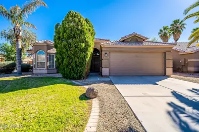 251 W Windsor Drive, Gilbert, AZ 85233 - Photo 4