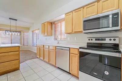 251 W Windsor Drive, Gilbert, AZ 85233 - Photo 24