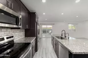 5117 S 23rd Dr, Phoenix, AZ 85041 - Photo 8