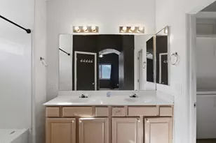 7815 W Solano Dr N, Glendale, AZ 85303 - Photo 14